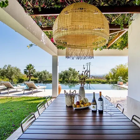 Charmante Authentique Вилла *