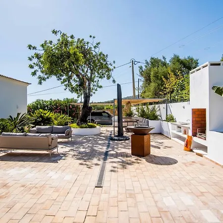 Charmante Authentique Вилла *