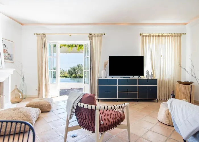 Charmante Authentique Willa