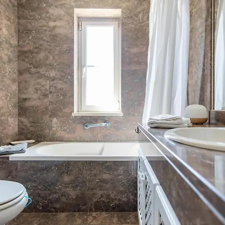 Charmante Authentique *