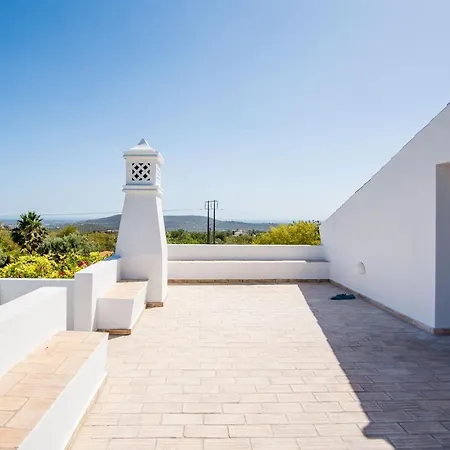 Charmante Authentique Villa *